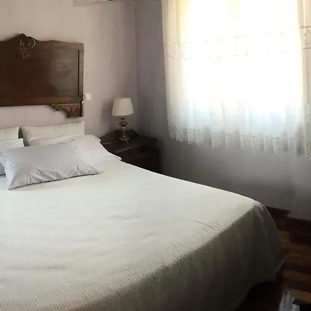 La Casa De * Cudon