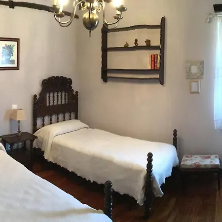 La Casa De Holiday home Cudon